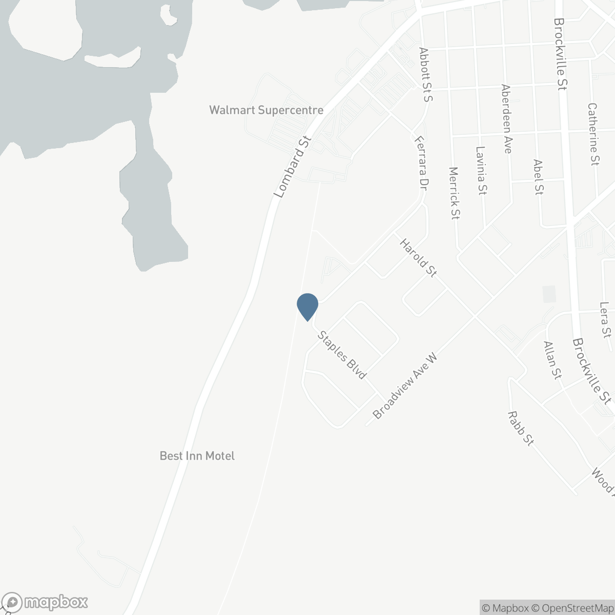 4 STAPLES BOULEVARD, Smiths Falls, Ontario K7A 0A2